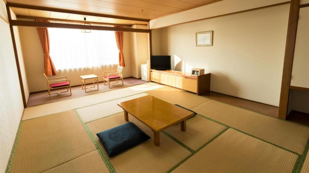 Washigatake Kogen Hotel Rainbow Gujo Eksteriør billede