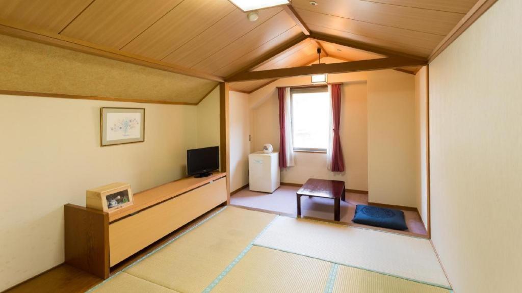 Washigatake Kogen Hotel Rainbow Gujo Eksteriør billede