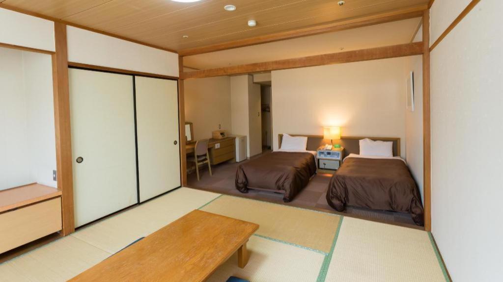 Washigatake Kogen Hotel Rainbow Gujo Eksteriør billede